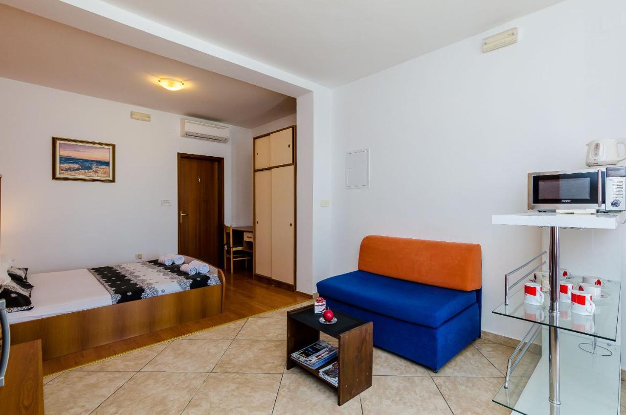 Apartments Kanjuo By The Sea Mlini Luaran gambar