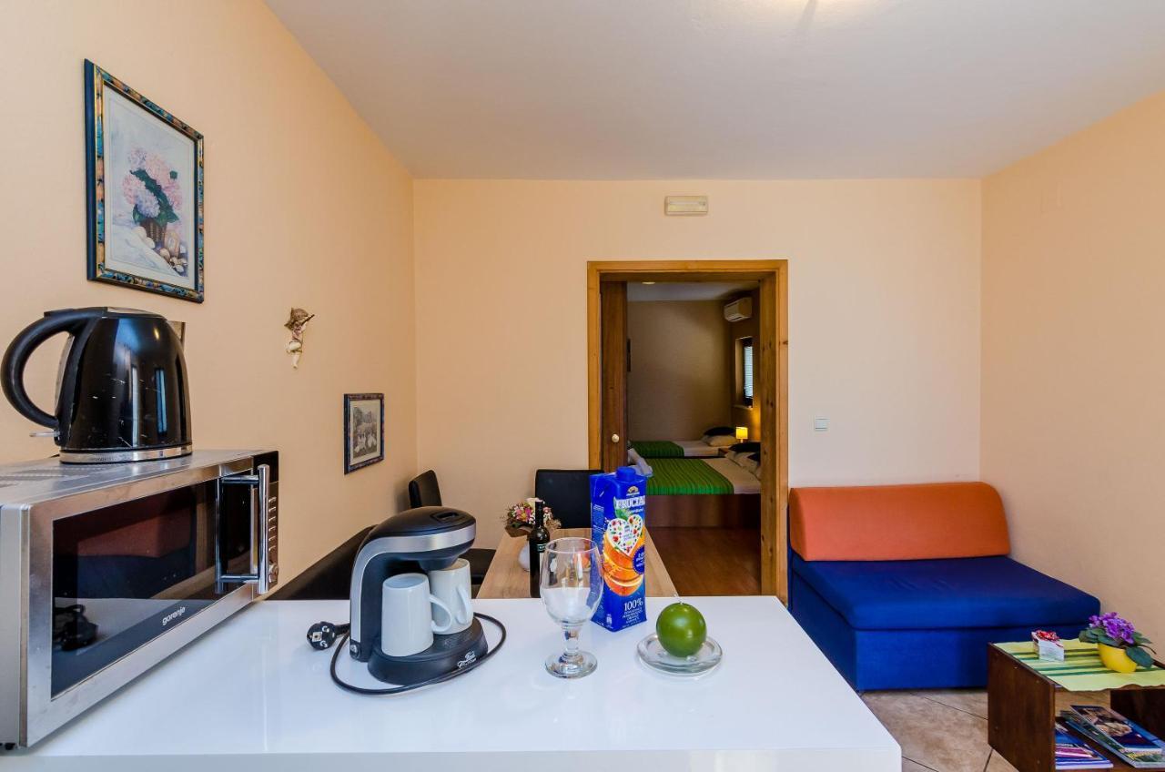 Apartments Kanjuo By The Sea Mlini Luaran gambar